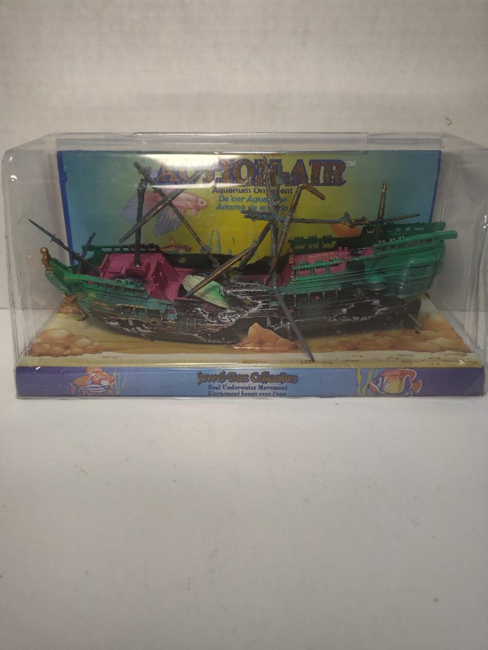 Vintage 1999 Penn-Plax Action-Air Split Shipwreck Aquarium Ornament